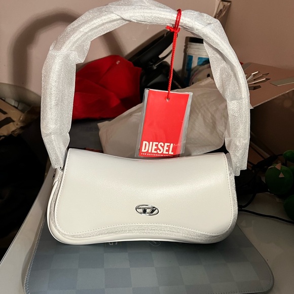 Diesel Elegant White Play clutch - Picture 2 of 11